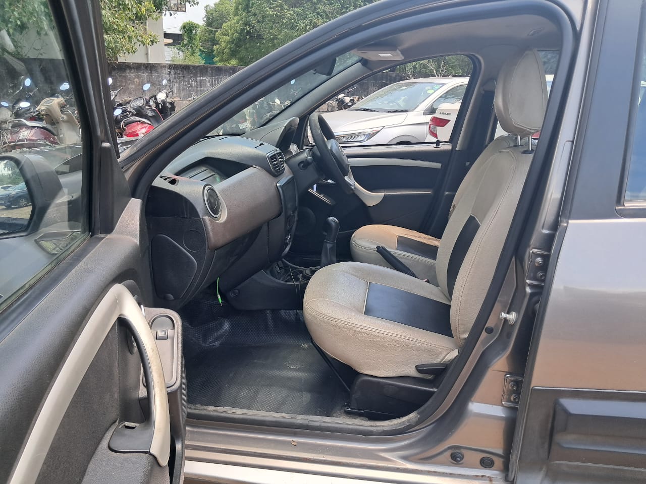 Nissan Terrano(2017-2020) Xl P